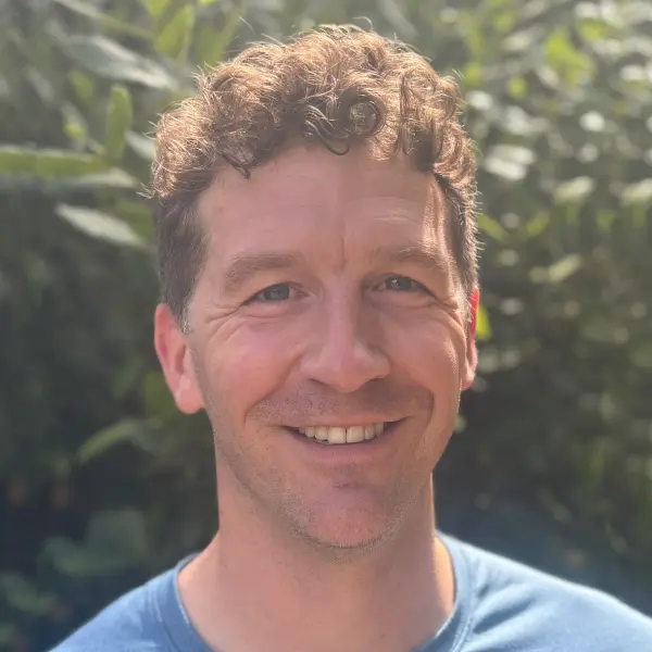 Dr Greg Davies