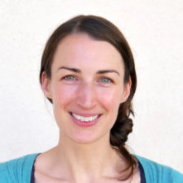 Dr Anna Quine