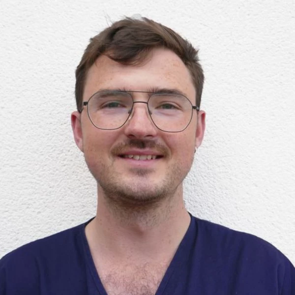 Dr James Unitt-Jones
